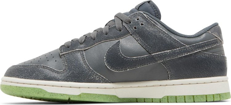 Nike Dunk Low SE 'Halloween - Cauldron'